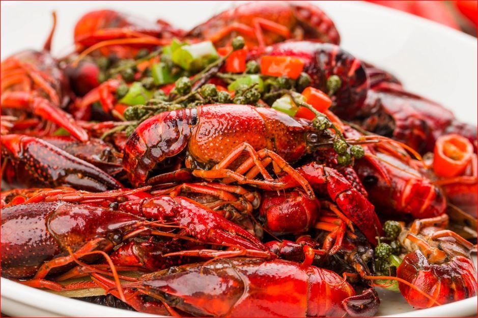 Sajian Udang Selingkuh khas Papua dengan bumbu saus tiram pedas manis